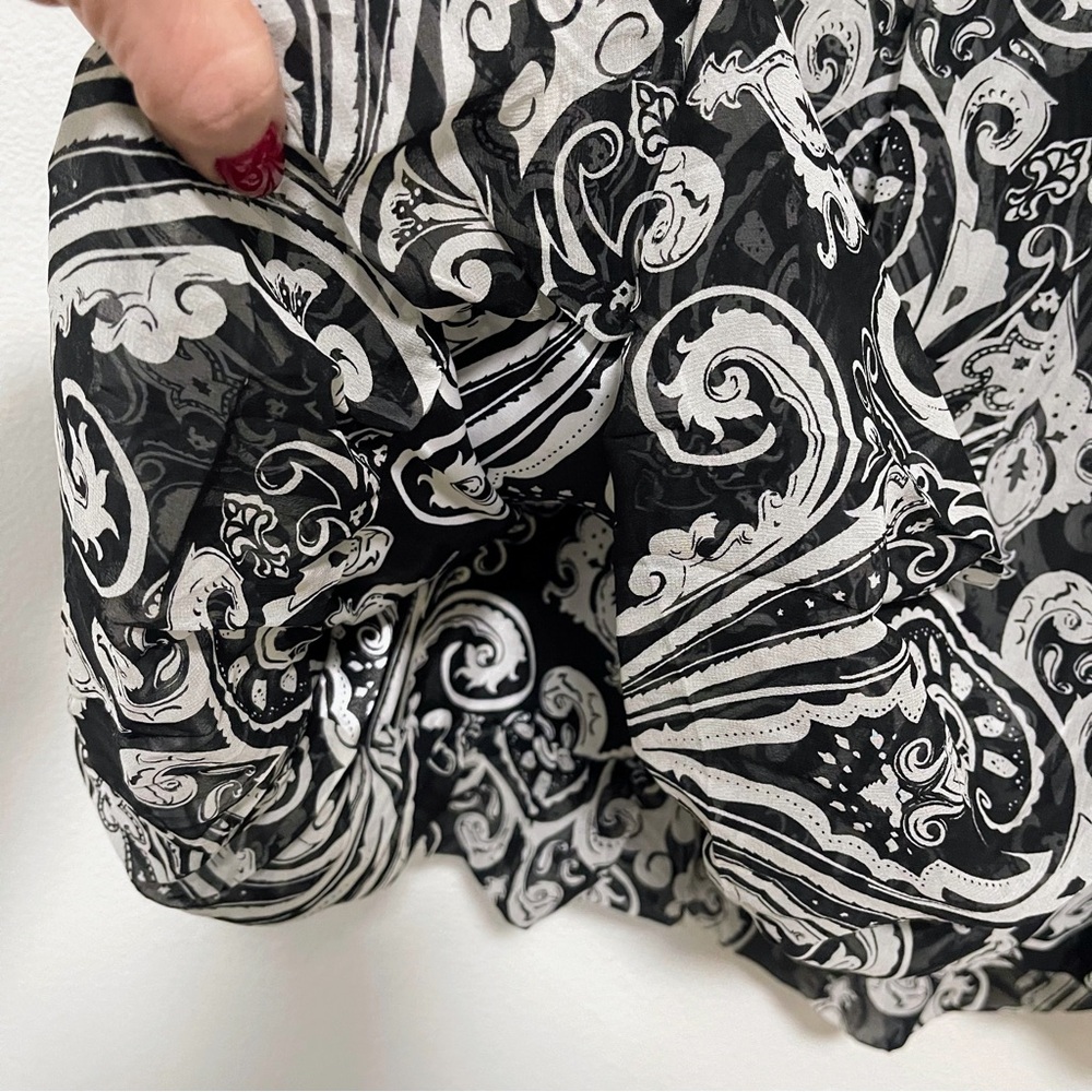 NWT White House Black Market Silk Bubble Hem Skirt  12 - Picture 4 of 10